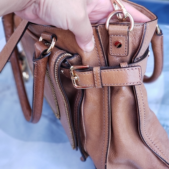 Michael Kors Crossbody Medium - Picture 5 of 8